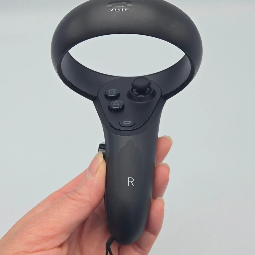 Genuine Oculus Quest 1 Rift S Touch Controller Right Only Black with AMVR Grip